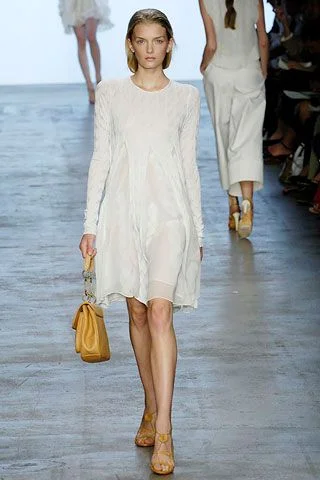 Look 24